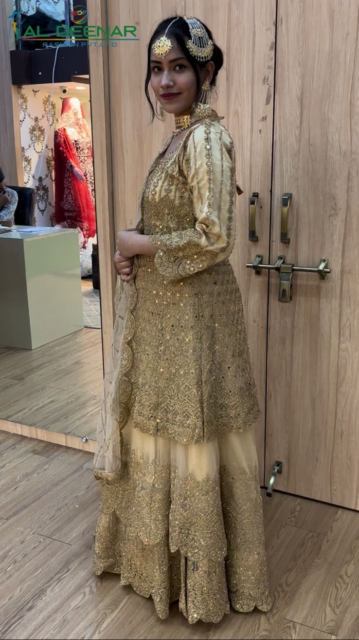 Buy Gold Silk And Brocade Blend Floral Plunge Diana Pattern Lehenga Set For  Women by Monk & Mei Online at Aza Fashions.